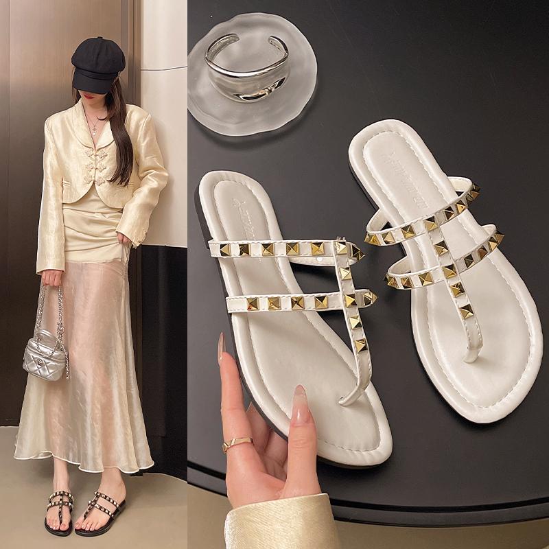 2025Women Slippers New High-quality Shoes Classic Rivet Metal Decorative Slippers Flat-bottomed Casual Luxury  Slides