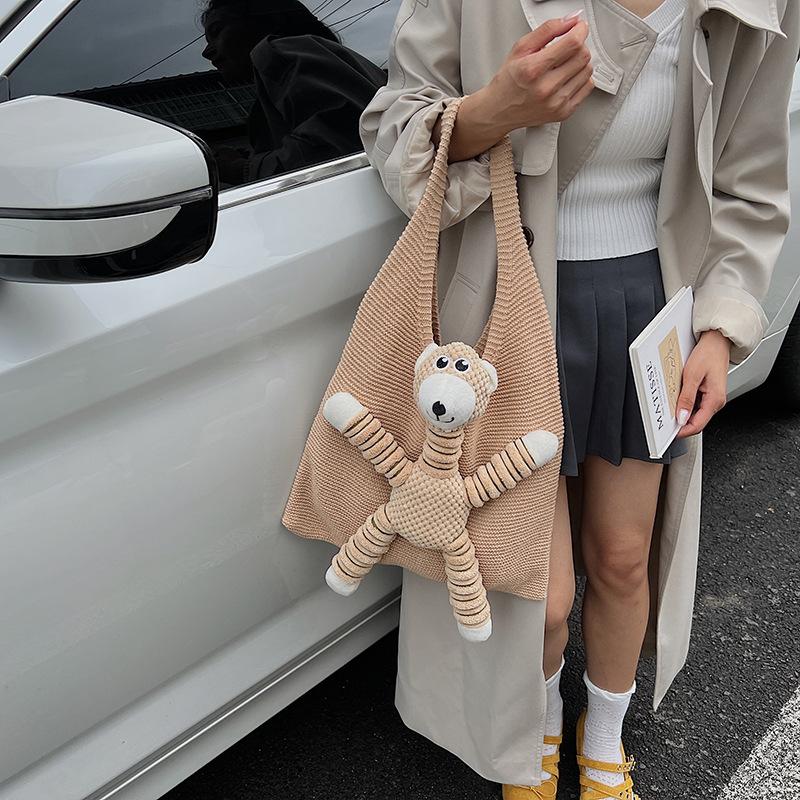 Lazy Wind Big Bag Women's 2025 New Trendy Fashion Knitted Shoulder Bag Large Capacity Commuter Tote Bag