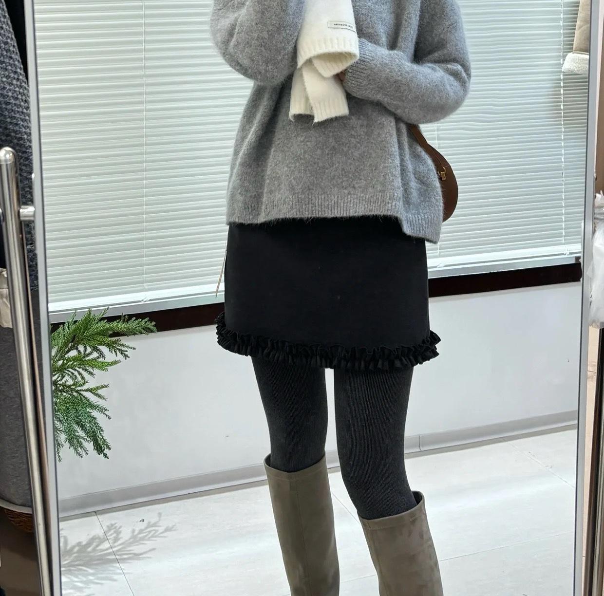 

2026 European Style Woolen High-Waisted A-line Short Skirt - Wood Ear Edge, Anti-Exposure, Versatile for Spring & Autumn XXL чёрный