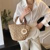 Summer Trend Grass Woven Bag for Women New Fashionable and Simple Casual Handheld Woven Bag for Beach Vacation Crossbody AVE