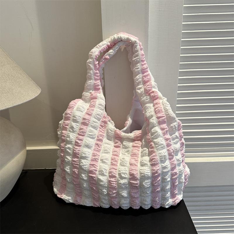 Small fresh bubble casual personality winter large capacity commute pleated portable shopping bag shoulder tote bag