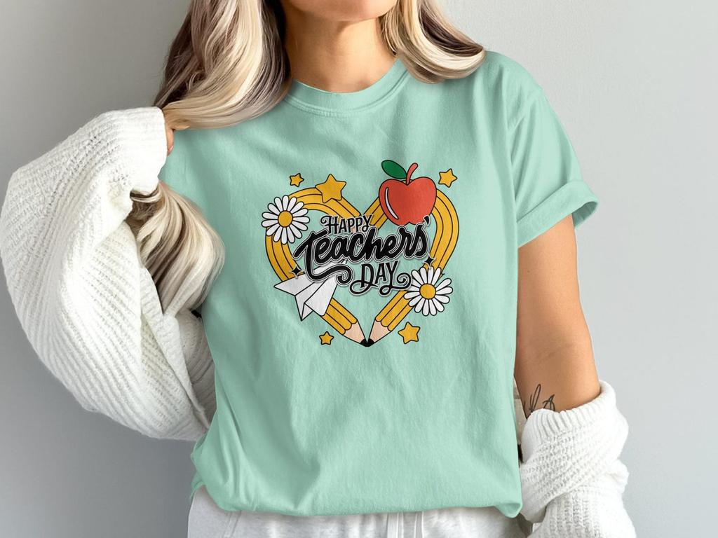 Happy Teachers Day T-Shirt | Educator Appreciation Gift | School Year Tee