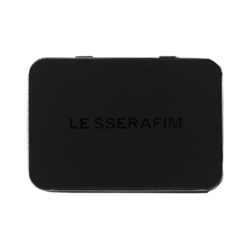 LE SSERAFIM 1st Studio Album 'UNFORGIVEN' Photo Card & Tin Case Set Ver.1
