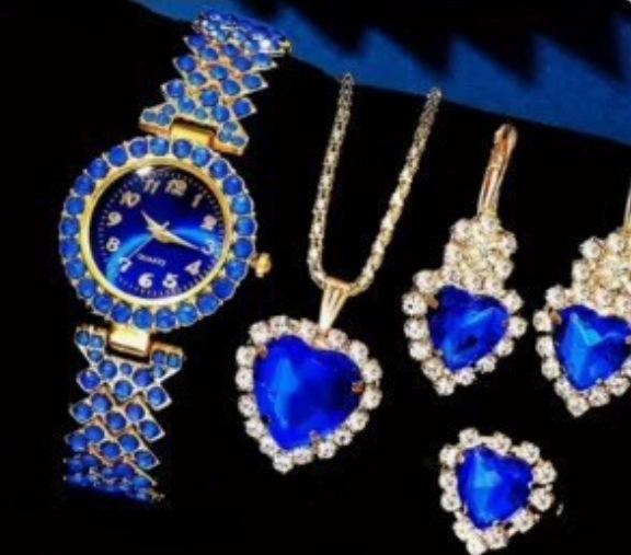Ladies Fashion Bracelet Watch Diamond Inlaid Watch Cornucopia Roman Quartz Watch Women'S Watch