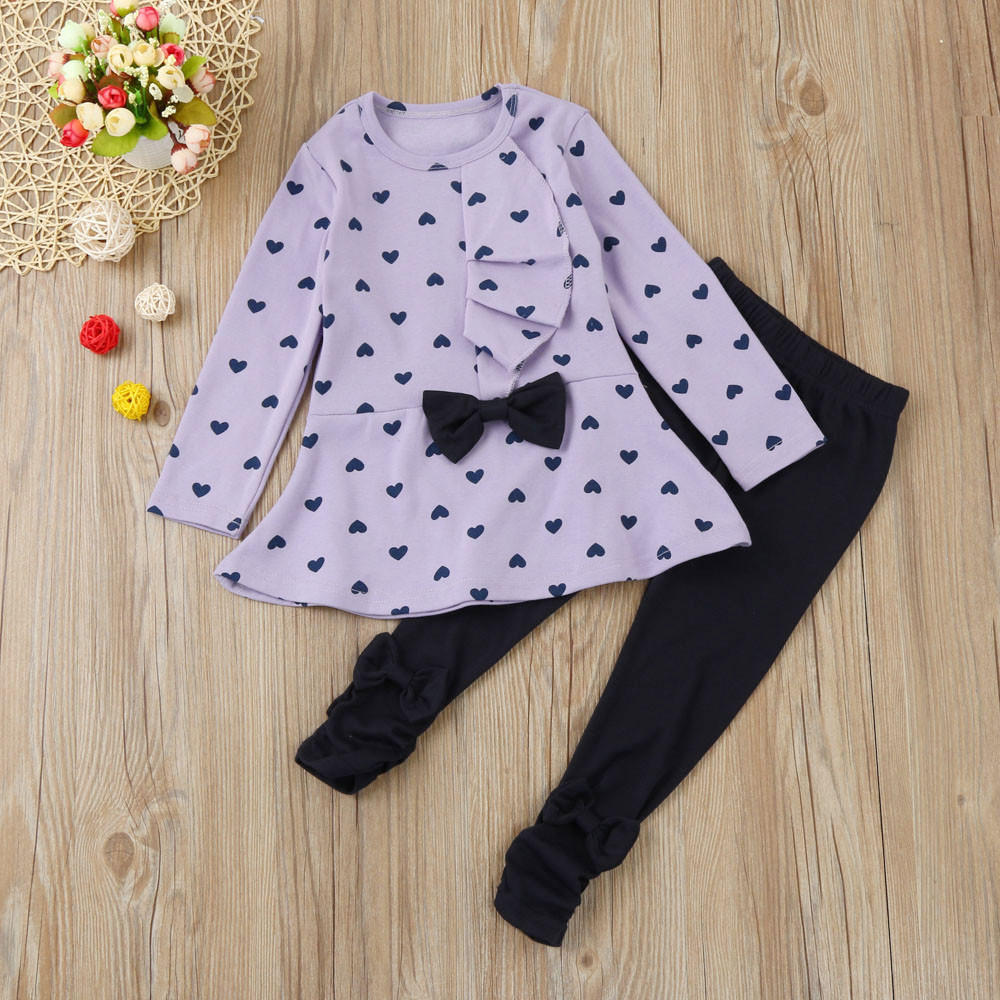 

Одежда с принтом сердца для маленьких девочек, футболка с бантом + брюки, комплект одежды 110 фиолетовый