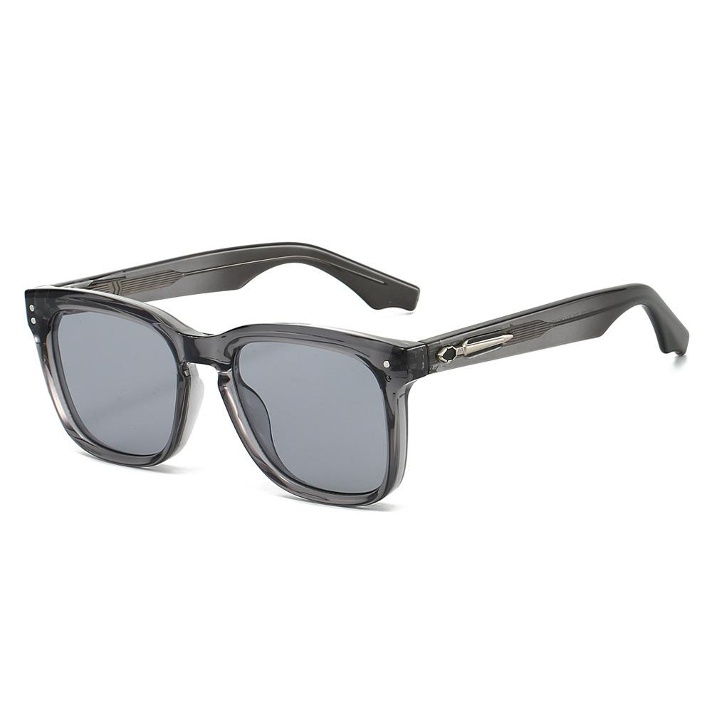 Quality Retro Rivets Square Sunglasses Men Metal Core Simple Design Decorative Glasses Women UV400 Unisex Luxury Sunglasses Men
