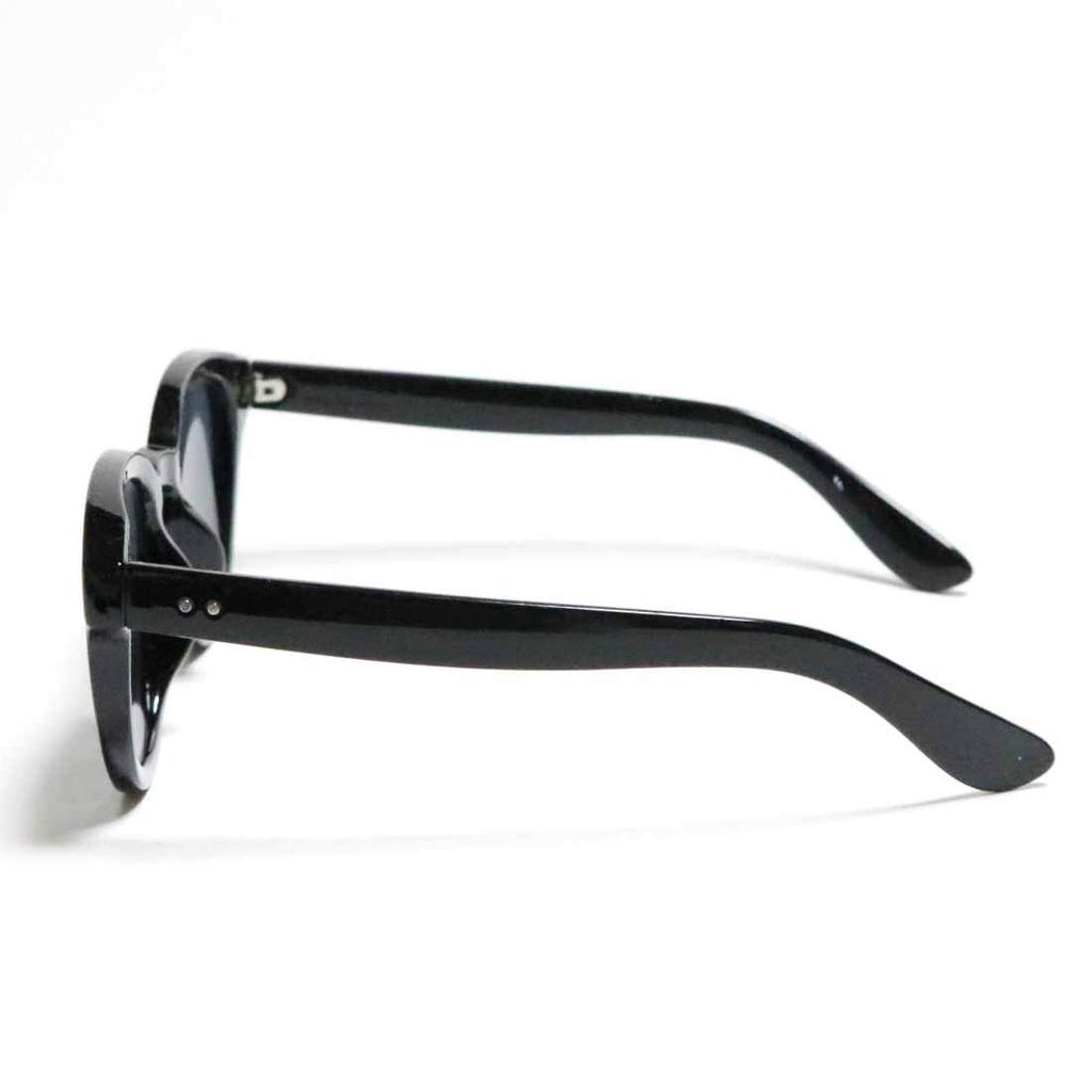 Black x Smoke Sunglasses for Men and Boston Keyhole UV Nuanced Clear [FashionBerry] Women, Style, Bridge, 99% Protection, Lightweight, Color, Frame,