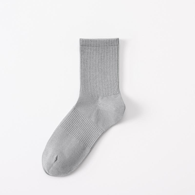 Male Spring and Autumn All Kinds of Casual Solid Color Antibacterial Sweat Absorption Breathable Boneless Anti Paging Tube Socks