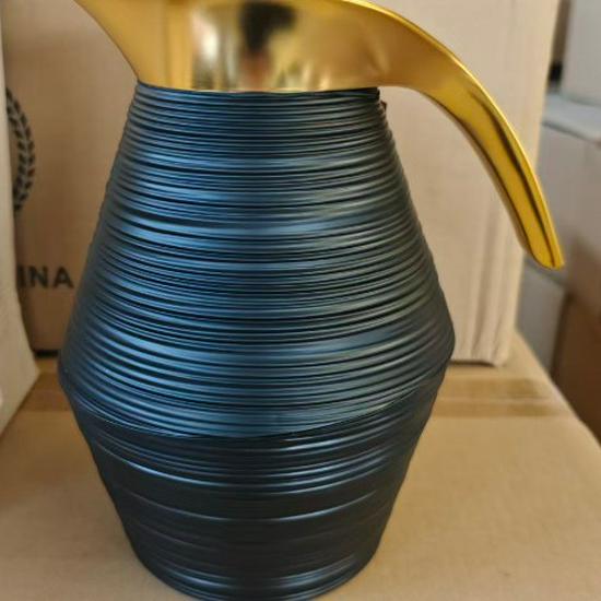 Termo Portátil de Gran Capacidad con Asa - Hervidor de Agua Caliente y Café