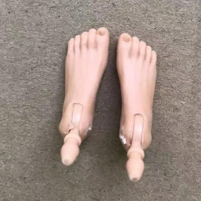 Universal 1/6 Doll Hands DIY Doll Decors Fashion Gesture Doll Hands Feet Accessories White Beige Color Doll Parts Girl Gifts Toy