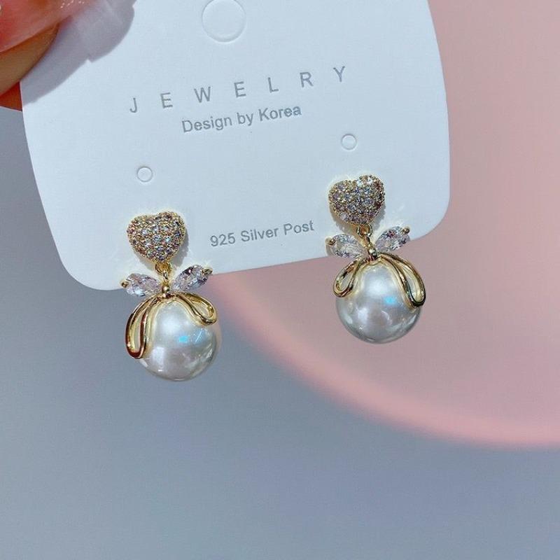 Big White Color Imitation Pearl Crystal Heart Bowknot Drop Earring for Women Geometric Elegant Sweet Jewelry Girl Gift