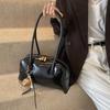 Ielgy Large-Capacity Bag Fashion Retro Commuter High-End Sense One-Shoulder Armp