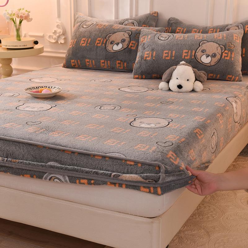 

Winter New Snowflake Velvet Fitted Sheet Single Piece Printed Cartoon Design Student Dormitory All-inclusive Non-slip Fitted Sheet Machine Washable 90 * 200cm Single Sheet