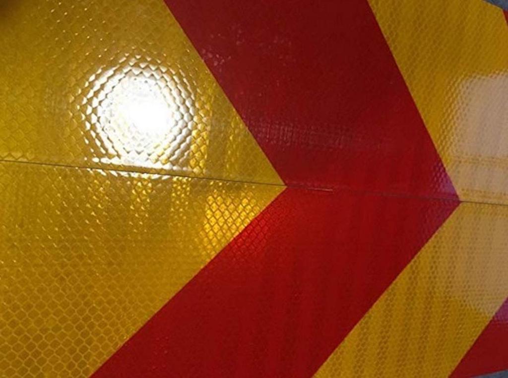 Reflector for Large Vehicles, Rear Impact Prevention, Red, Yellow, Left/Right Symmetrical, Truck, Tractor, Trailer,