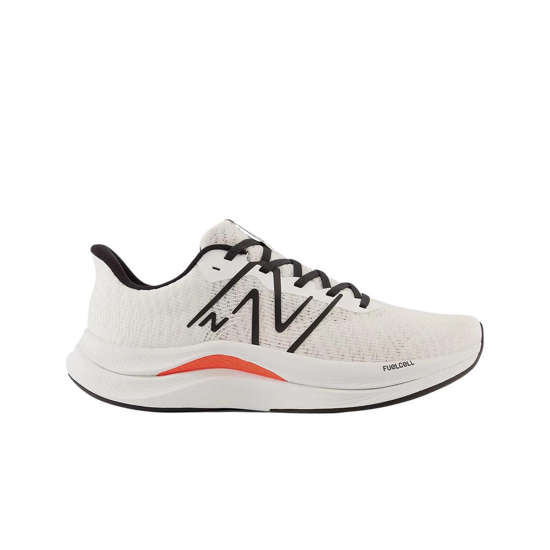 

New Balance Fuelcell Propel V4 White Black- 2e Wide 250