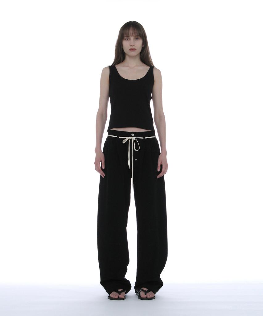 PARTIMENTO WOMEN Drawstring Reworked Pleated Baggy Jeans_Black
