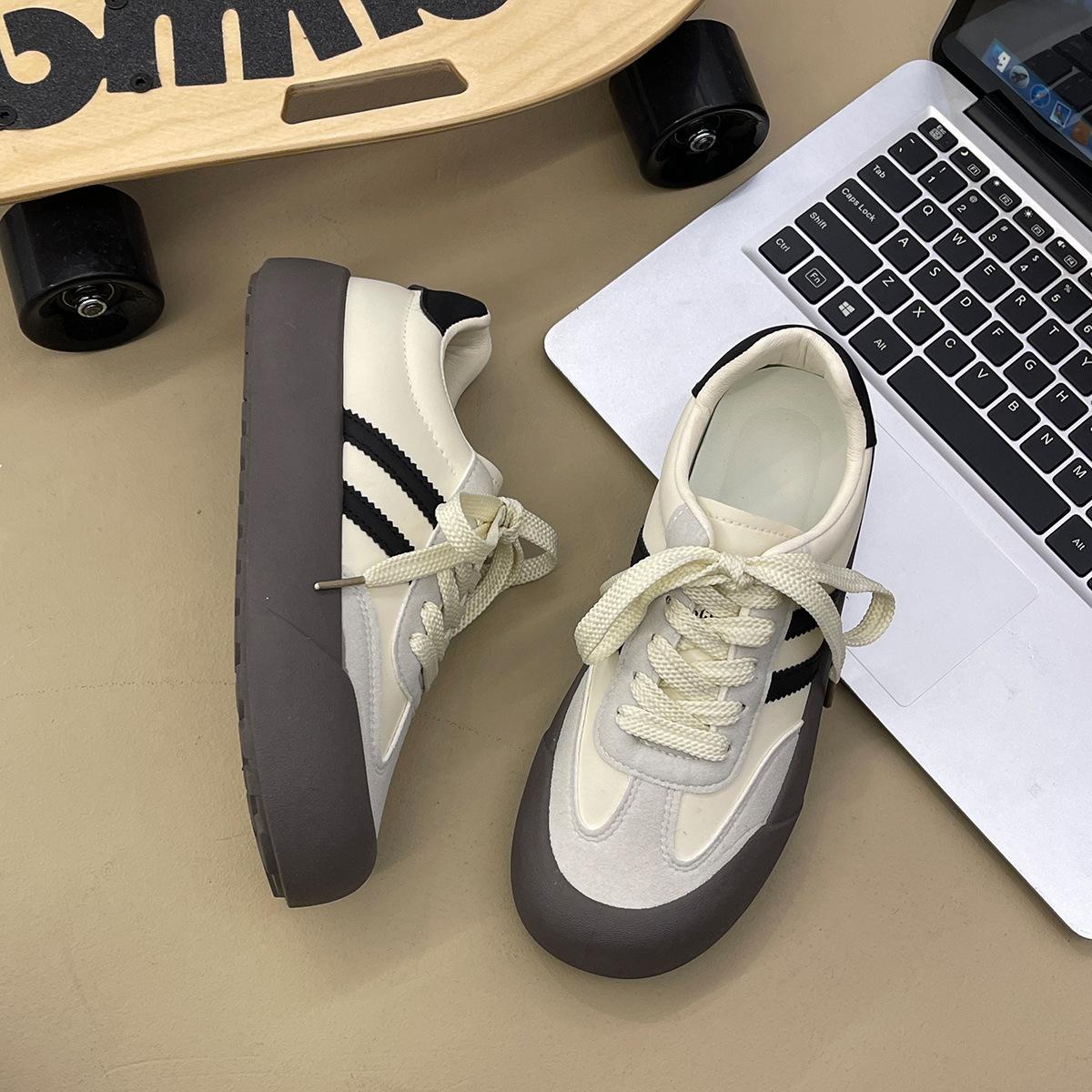 

Little white shoes women s platform 2025 new Agam de training shoes heightening student casual board shoes muffin hundred tower single shoes 35