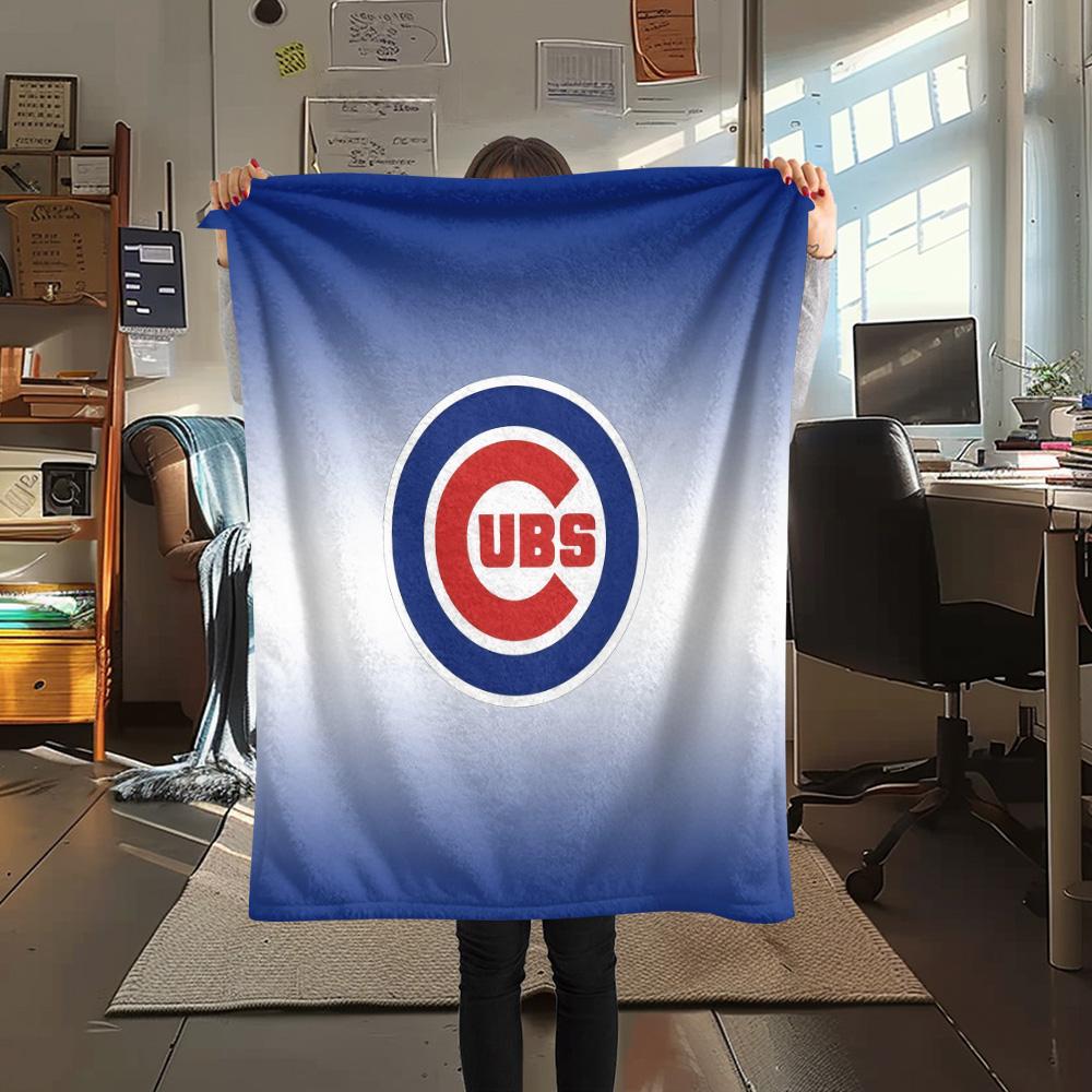 Chicago Cubs Flannel Blanket, High quality Comfortable for All Seasons, Home Decor, Warmth and Comfort