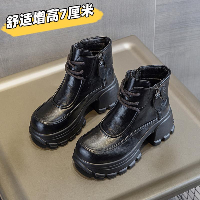 Thick soled sponge cake short boots with added velvet for women new casual and slim short boots for autumn and winter 2026