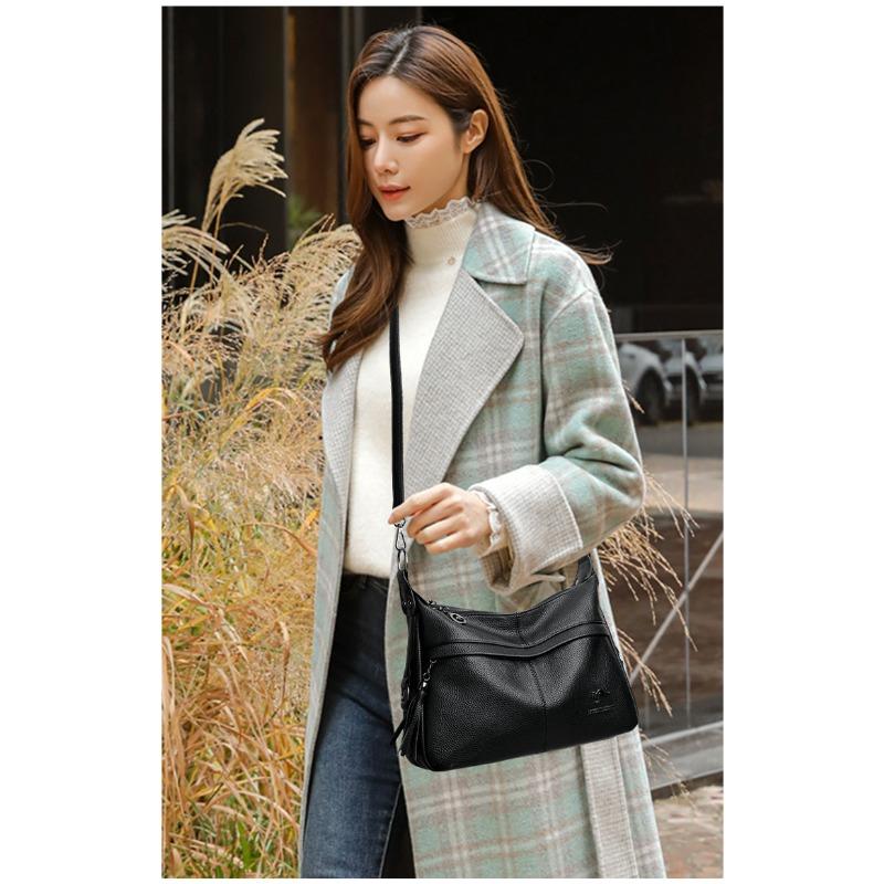 A Simple and Stylish Women's Shoulder Bag,A Fashionable Crossbody Bag, Suitable for Daily Use,Shopping, Commuting, and Multi Compartment Shoulder Bags
