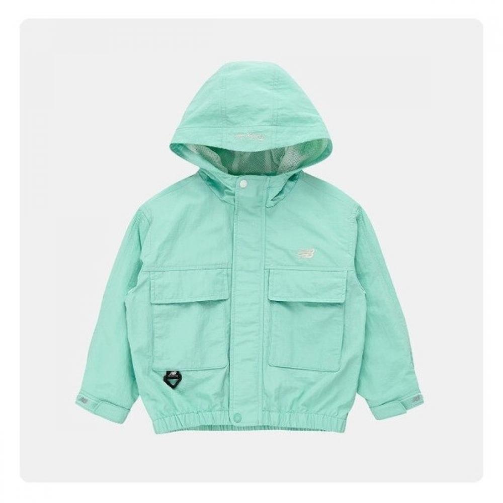 

New Balance Skies Fishing Club Pocket Windbreaker Nk9ae1401u Mint (84)Mint/100