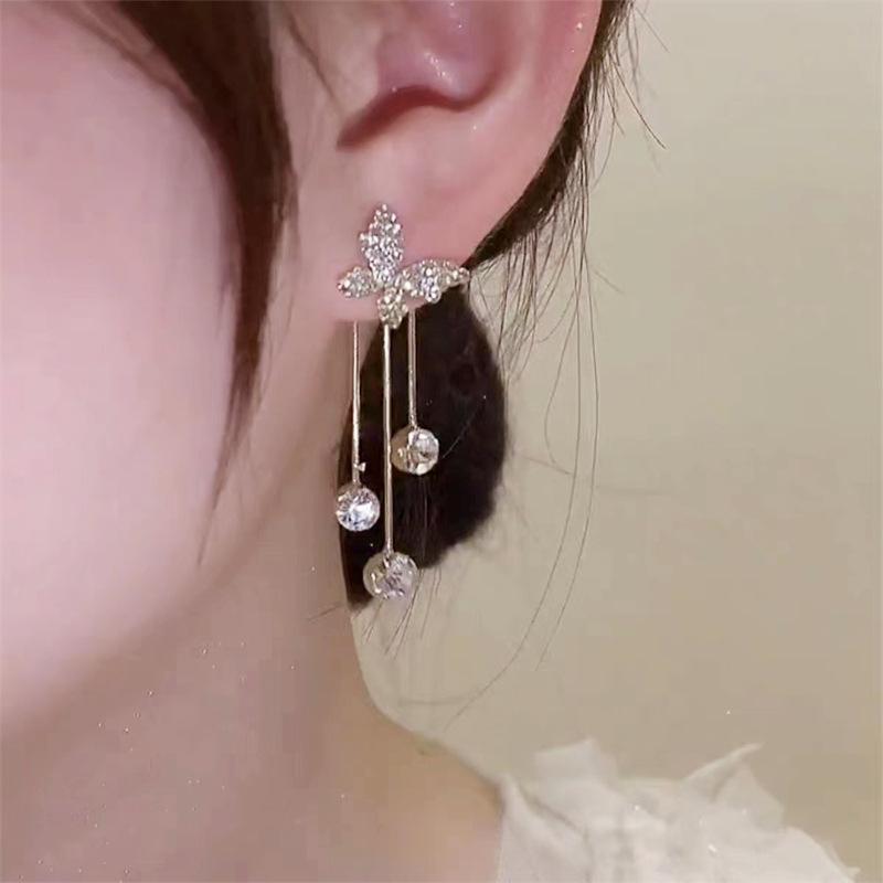 2023 Trendy Korean Rhinestone Butterfly Tassel Crystal Stud Earrings
