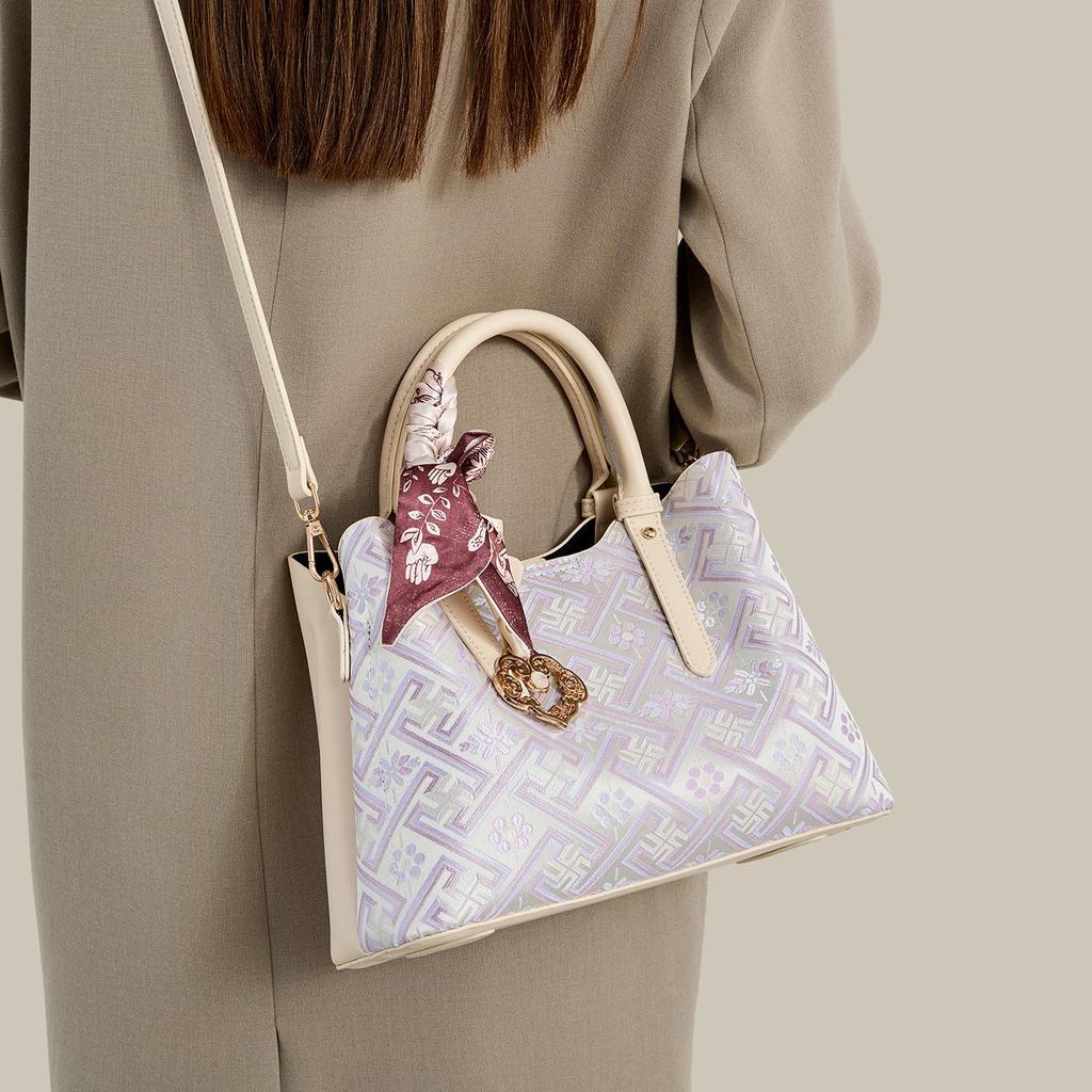 Guangxi Zhuang Brocade Women's Large Capacity Shoulder Crossbody Bag 2026 - New High-End Style Handbag