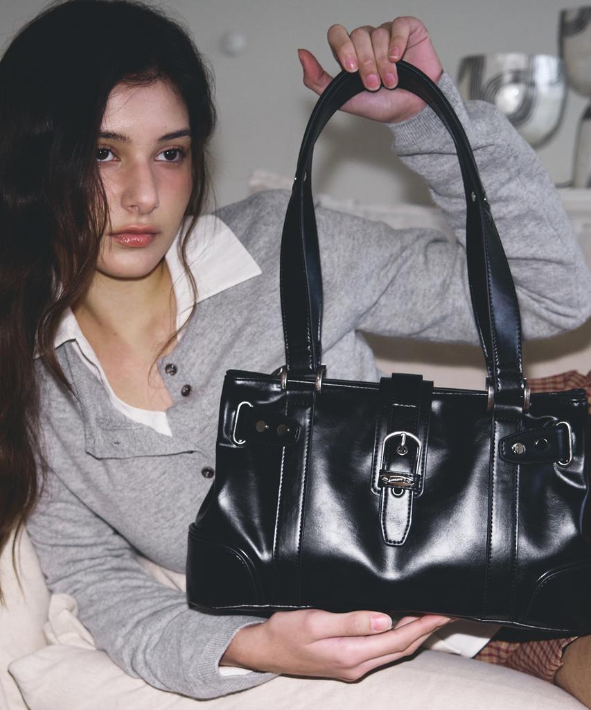 Keyamo Axis Leather Shoulder Bag_Black