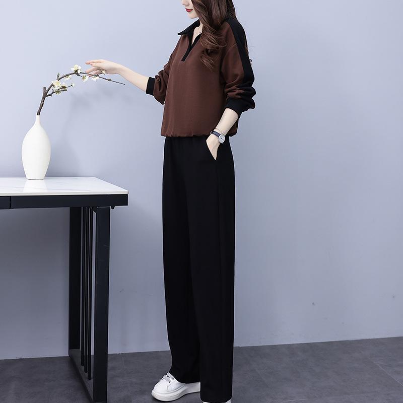 2024 Women's Fashionable Two-Piece Sportswear Set - Stylish, Age-Reducing Autumn Collection