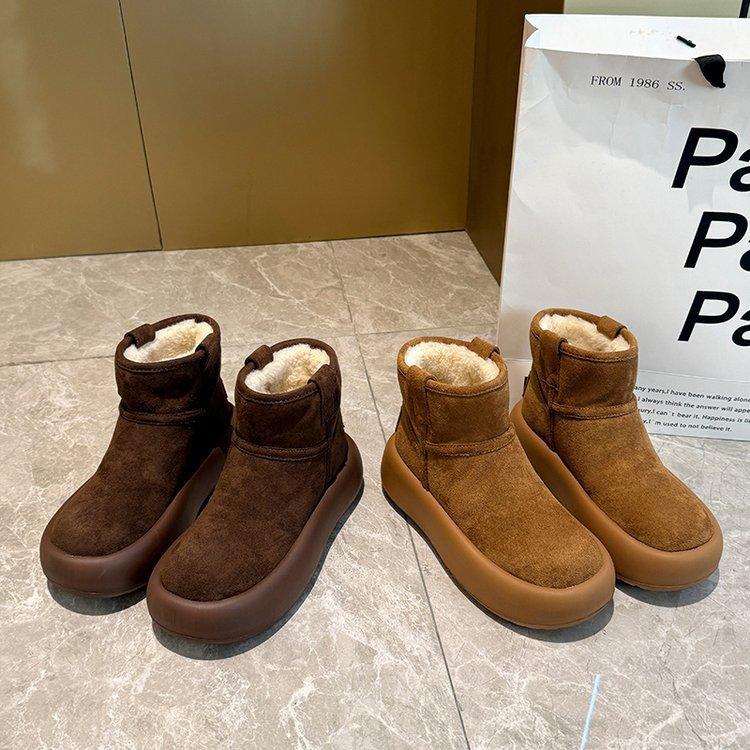 Thick-soled Warm Bread Shoes, Piled and Thickened Snow Boots for Women's 2025 Winter New Internet Celebrity Short Boots Cotton Shoes