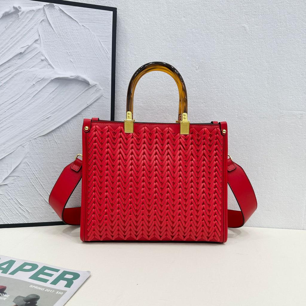 Pure Hand Woven Bamboo Handbag Light Luxury High Quality Star With Large Capacity Shoulder Bag