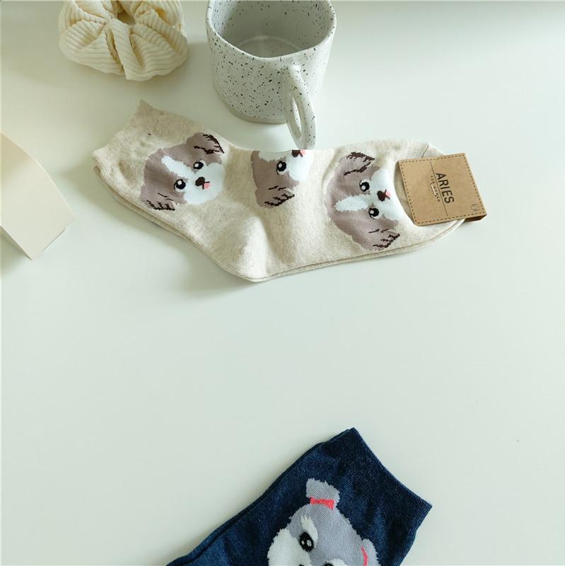 Spring, autumn and winter women s cartoon dog medium tube cotton socks бежевый