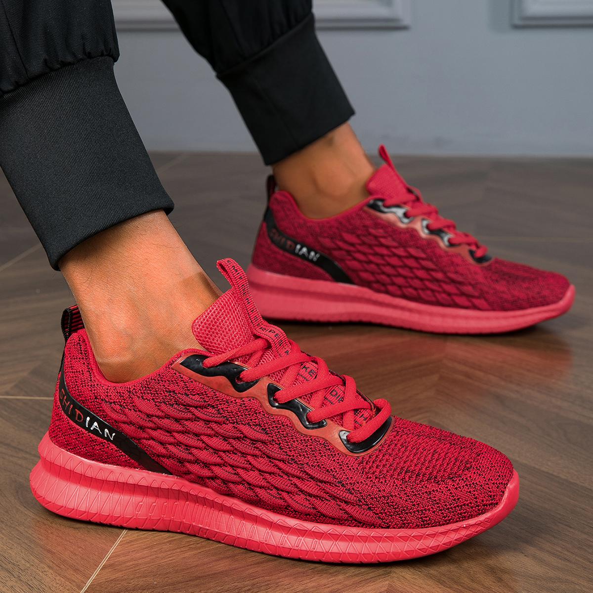 

Новые мужские кроссовки, легкие дышащие кроссовки для мужчин, сетчатые летние на шнуровке, спортивные туфли большого размера для мужчин 47 красный