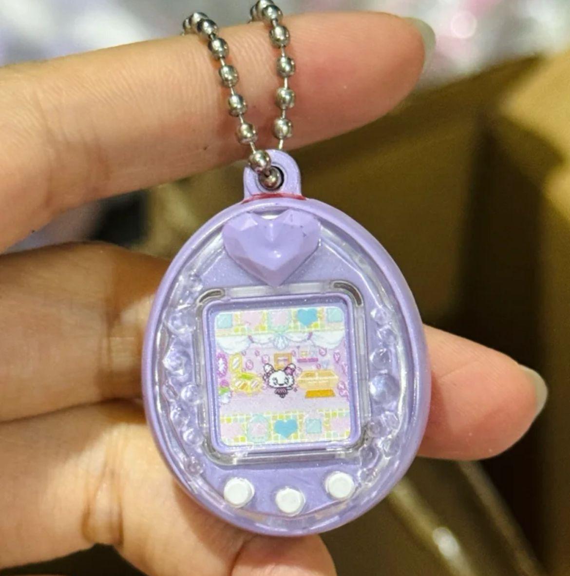 - 4th Miniature Pendant Angel White Gift Defective Bulk