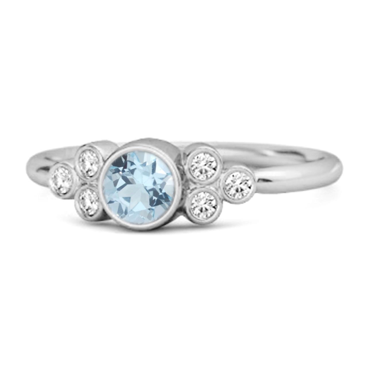 

Bezel Set Blue Topaz 925 Sterling Silver Boho Ring 9.5 біле золото кольору