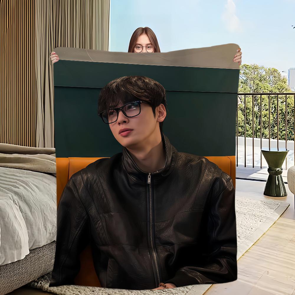 

Korea Singer C-Cha Eun Woo Blanket Flannel warm comfort soft plush blanket For Picnic Beds Sofas Homes And Bedrooms 30x40in