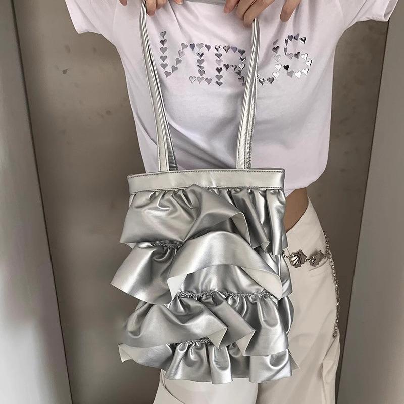 Large Capacity Shoulder Bag Women's Versatile New Sweet Fashion Underarm Bag Niche Ruffle Bucket Bag