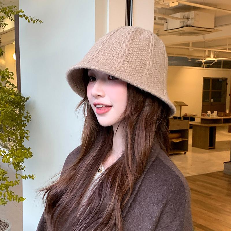 New Korean Style Striped Hollow Knitted Bucket Hat for Women Spring and Autumn Fashion Versatile Face Showing Small Woolen Fisherman Hat Trendy