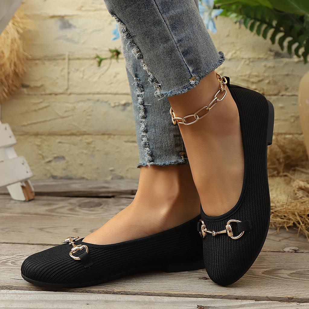 Französische Ballerinas Britischer Stil kleiner duftender Wind flacher Ausschnitt runde Spitze 2025 Frühling und Sommer Oma-Schuhe Einzelne Schuhe Damenschuhe