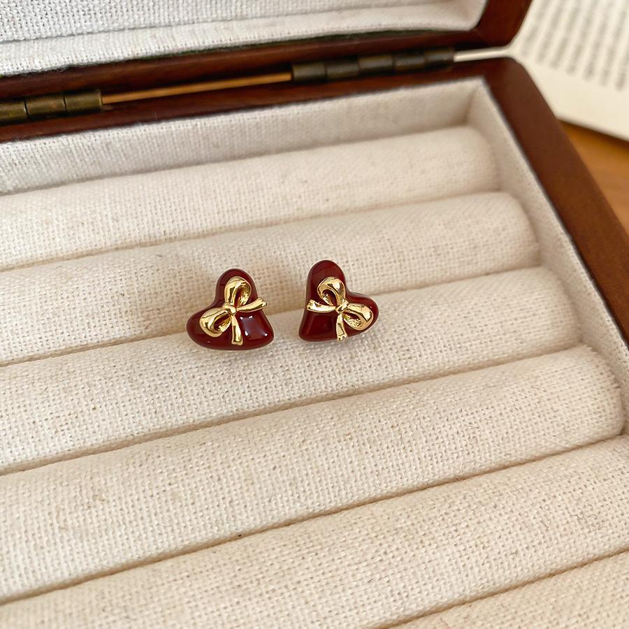 Vintage Simple Zircon Drip Oil Red Apple Earrings Stud Earrings Exquisite Earrings Women