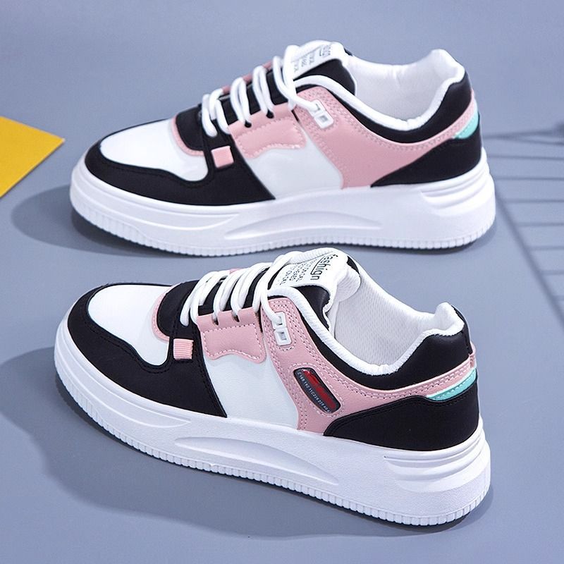 Versatile Thick Casual Baseplate Sports Color Matching White Shoes Women's 2025 Summer New Popular High-value Flat Baseplate Shoes