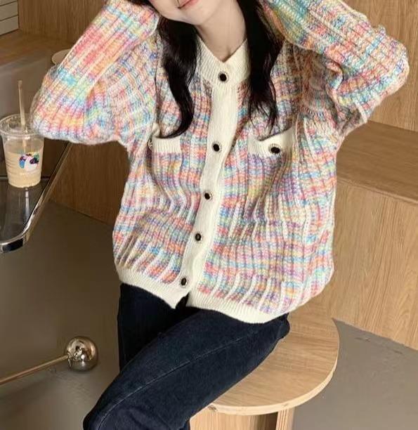 2025 Autumn New Loose Rainbow Sweater Cardigan Female Korean Version Temperament Small Fragrant Style Knitted Cardigan Jacket Female