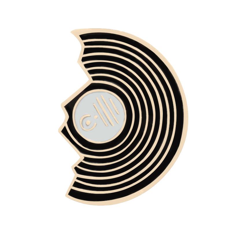 9 Style Brooch Vintage Game Machine Envelope Phonograph Square Enamel Pin And Brooches For Women Badge Jackets Men Accessories