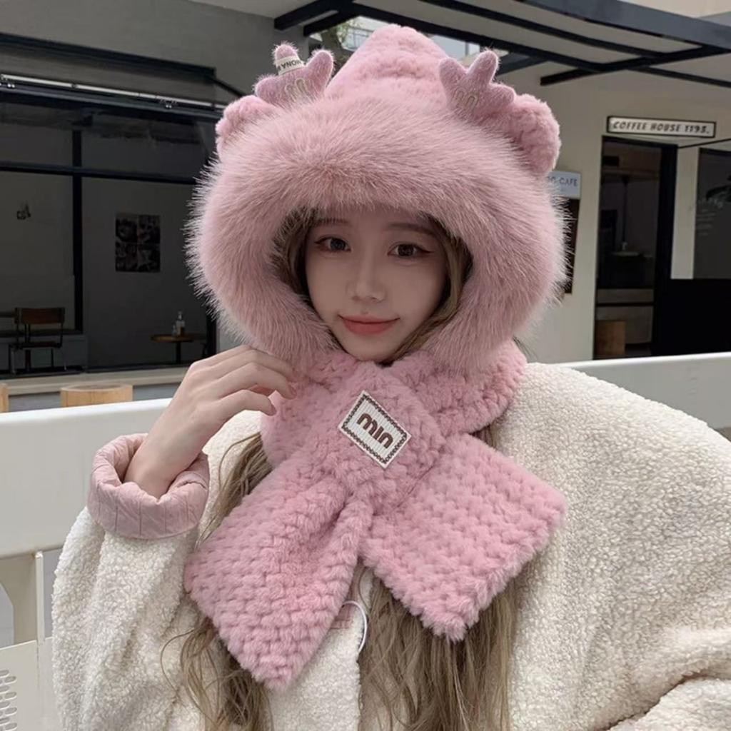 Hat Scarf One-piece Women's Winter Plush Hat Hooded Scarf Thickened Winter Versatile Warm and Trendy