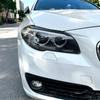 1 Paar Scheinwerfer-Augenbraue Augenlid Lampenverkleidung Abdeckung Für BMW 5er F10 F11 F18 2011-2014 Glänzend Schwarz Böser Stil Aufkleber