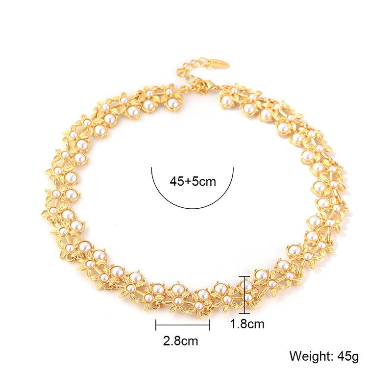 Vintage woven necklace court light luxury exquisite neck chain high sense ins wind gold niche design female collarbone chain