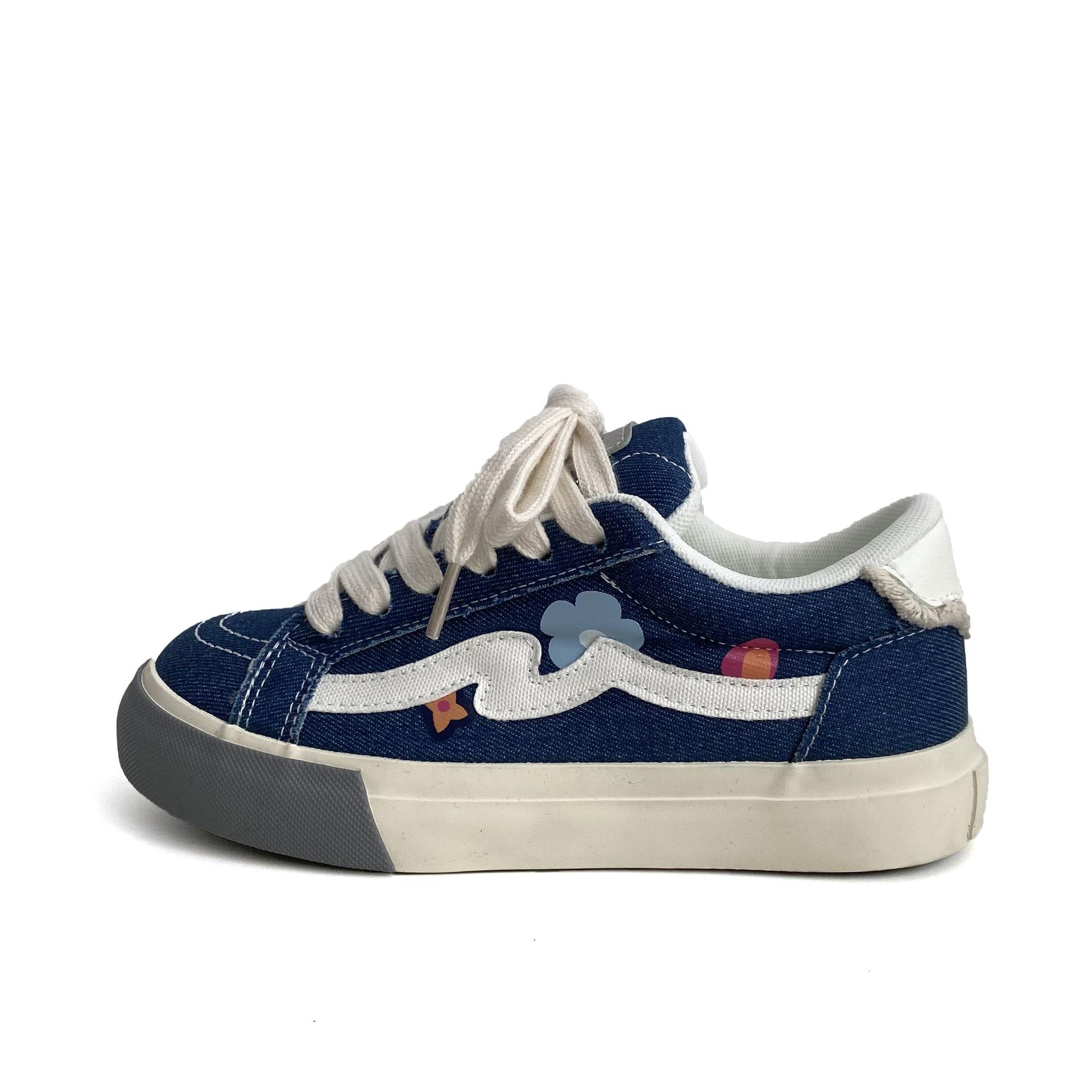 

Маленькие белые туфли женские популярные новые весенне-летние парусиновые туфли дизайнерские нишевые универсальные кеды женские повседневные туфли 6057 40