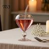 Professionelles Bartender-Glasware Herzförmiges Cocktailglas, 220 ml Klarer Kelch mit Strohhalm, Elegante Raffinierte Weingläser für Dates Kaltgetränk