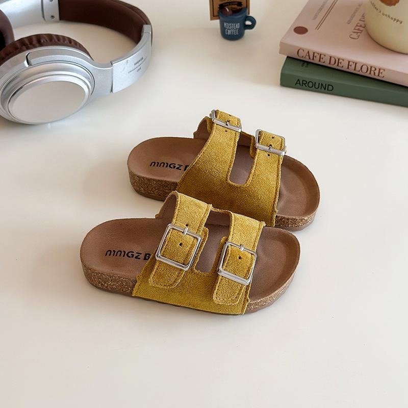 Breathable Soft-Soled Summer Sandals for Girls - Lightweight, Versatile, and Fashionable Casual Beach Shoes
