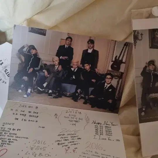 BTS Season's Greetings DVD with Photocard